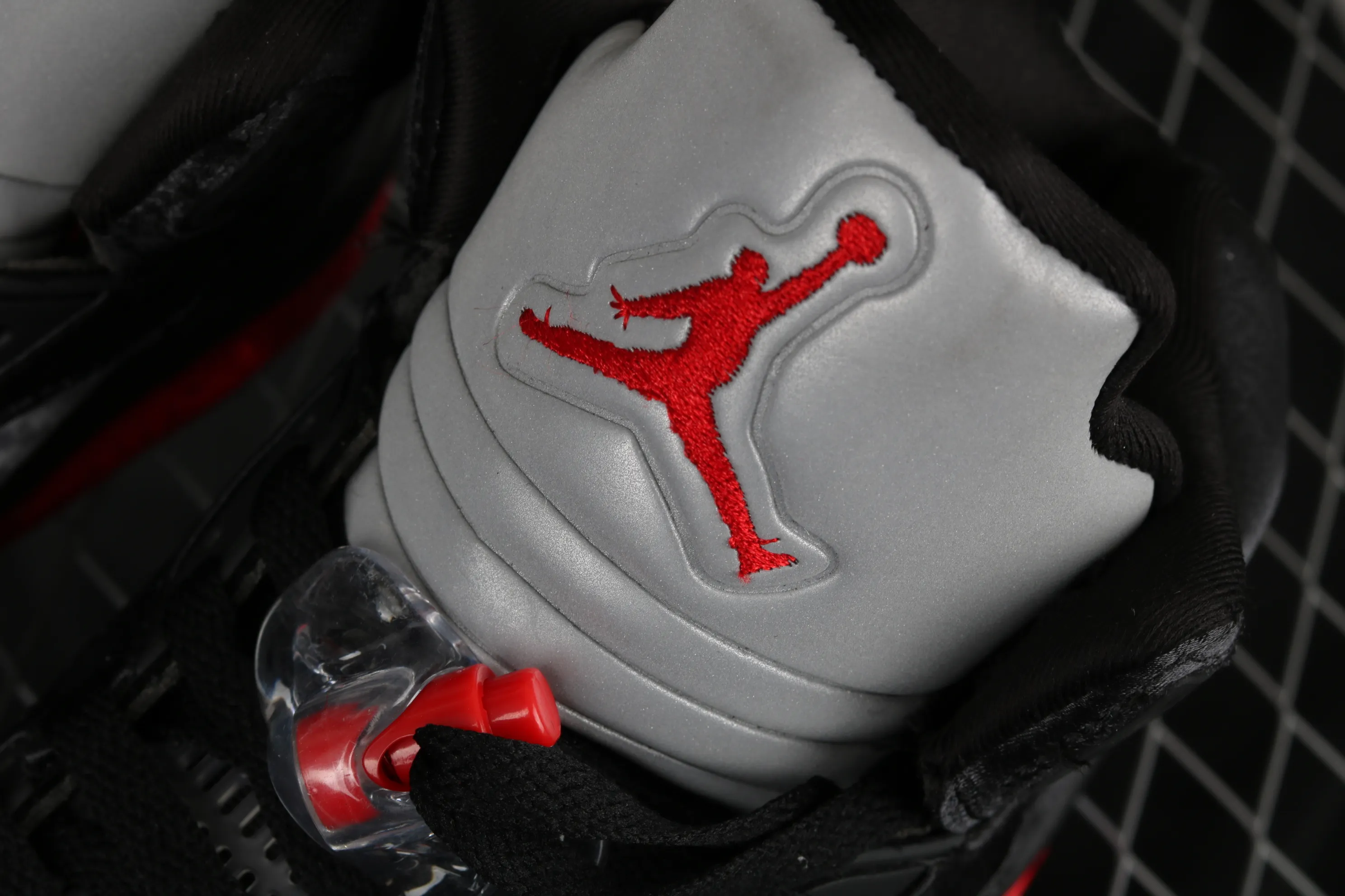 All categories Air Jordan Jordan series basketball shoes Air Jordan 5 Air Jordan 5 Satin Bred AJ5 black and red silk men's basketball shoes 136027-006